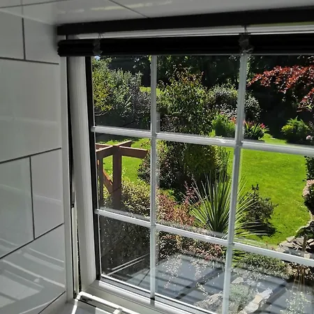 Captivating Isolde With Pool Near St Ives Holiday home *