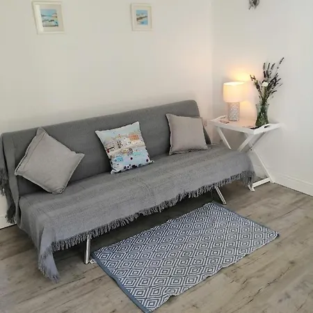 Holiday home Captivating Isolde With Pool Near St Ives